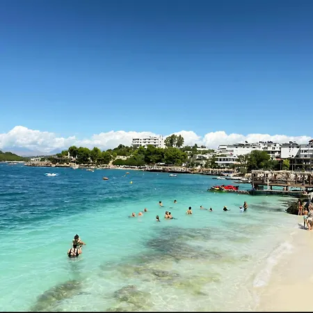 White Διαμέρισμα Σαράντα